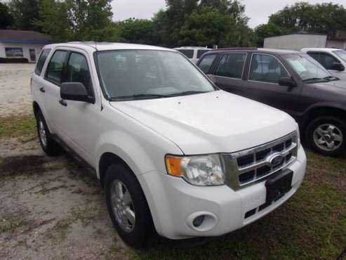 2010 Ford Escape XLS low miles Sharp - - by dealer for sale in Deland, FL