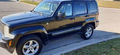 Remote start! 2008 Jeep Liberty limited 4 x 4 - cars & trucks - by... for sale in Madison Heights, MI