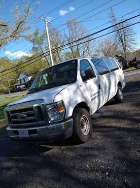 Passenger van Ford super duty ecoline for sale in Agawam, MA