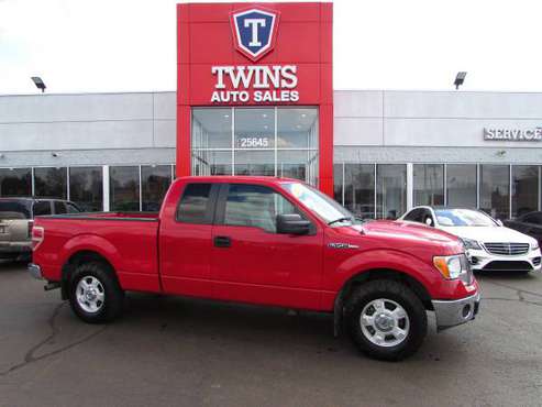 2012 FORD F150 XLT**LIKE NEW**SUPER LOW MILES**FINANCING AVAILABLE**... for sale in redford, MI