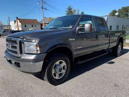 2006 FORD F350 SD -POWERSTROKE - LARIAT - CREW - 6.0L V8 - 4WD - 8' for sale in York, PA
