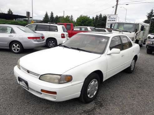 1995 Toyota Camry *gas saver* - cars & trucks - by dealer - vehicle... for sale in Renton, WA
