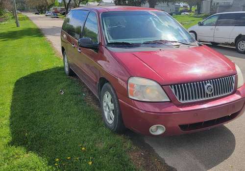 very nice 2004 mercury monterey mini van 3 row runs awesome - cars & for sale in Argyle, WI