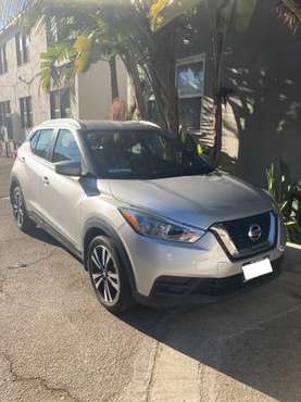 Nissan Kicks SV 2018 - cars & trucks - by owner - vehicle automotive... for sale in Los Angeles, CA