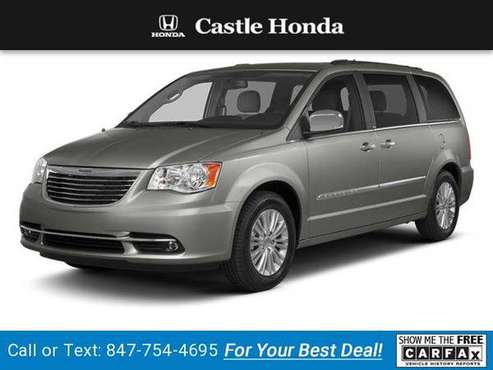 2013 Chrysler Town and Country hatchback Cashmere Pearl for sale in Morton Grove, IL
