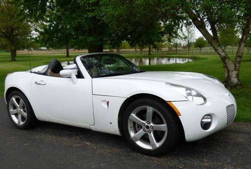 2008 Pontiac Solstice - cars & trucks - by owner - vehicle... for sale in Westerville, OH