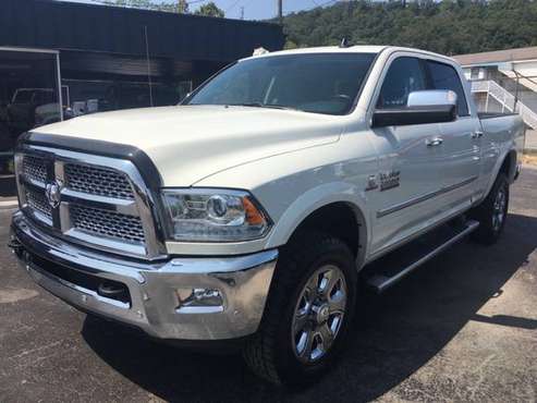 2017 Ram 2500 Laramie 4x4 Crew Cab Cummins Text Offers/Trades - cars... for sale in Knoxville, TN
