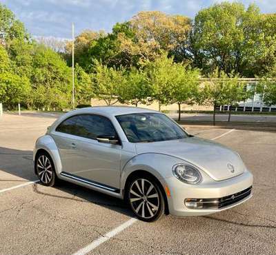 2012 Volkswagen Beetle Turbo Coupe 6 Speed Manual Only 41k miles for sale in Des Moines, IA
