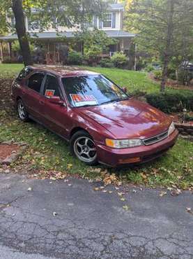 96 HONDA ACCORD WAGON NO RUST - cars & trucks - by owner - vehicle... for sale in Newburgh, NY