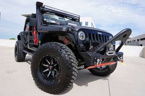 2013 Jeep Wrangler Unlimited ( 6 Inch Lifted 37s ) MODS CUSTOM for sale in Austin, TX