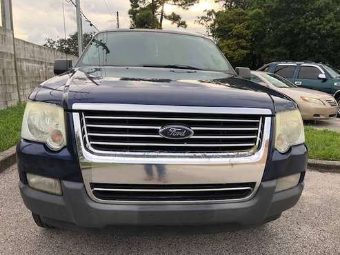 2006 Ford Explorer Beautiful Condition - cars & trucks - by owner -... for sale in Casselberry, FL
