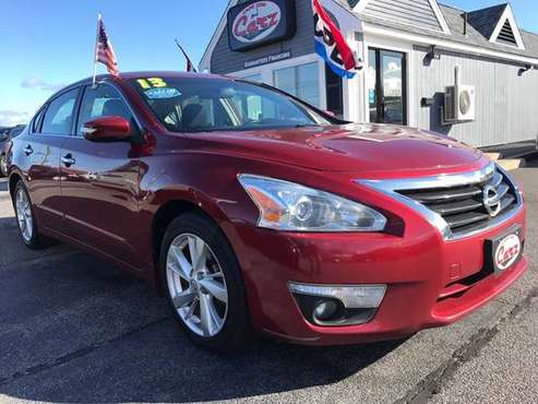 2013 Nissan Altima 2.5 SV 4dr Sedan **GUARANTEED FINANCING** for sale in Hyannis, MA