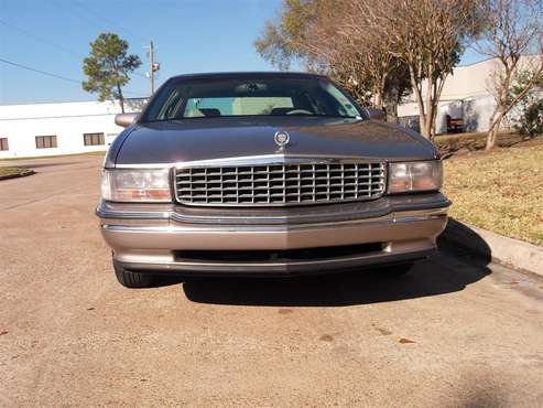 1995 Cadillac Sedan DeVille for sale in Houston, TX