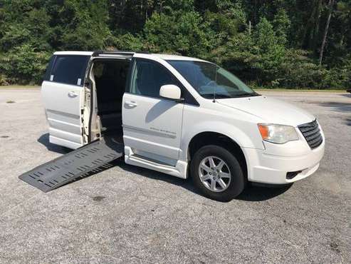 2010 Chrysler Town and Country Handicap Accessible Wheelchair Van for sale in Dallas, CA