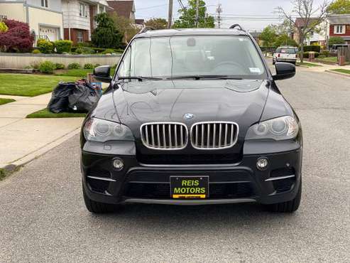 2011 BMW X5 - 130k Miles - black n black - clean title - cars & for sale in Lawrence, NY