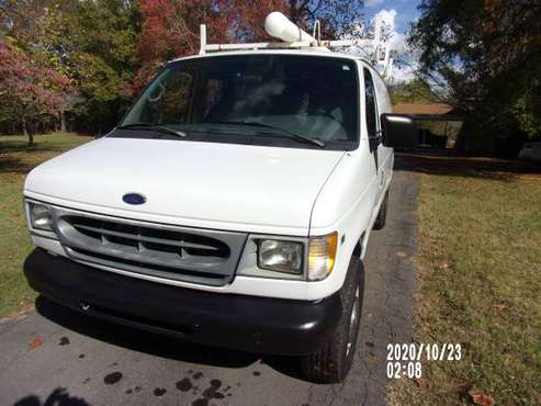 2001 Ford E-350 Van - cars & trucks - by owner - vehicle automotive... for sale in Decatur, TN