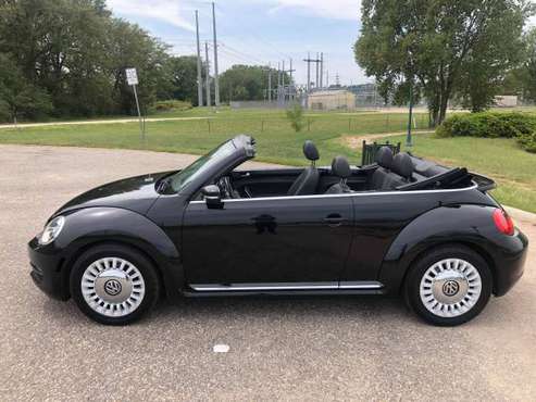 2013 CONVERTIBLE BEETLE!!! for sale in Junction City, KS