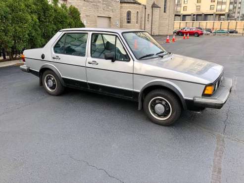 *** 1982 Vw Jetta Diesel * 5 Speed Manual *** - cars & trucks - by... for sale in Chicago, IL