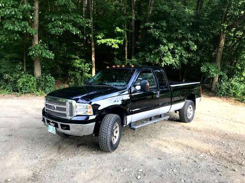 2005 Ford F-350 5.4L V8 XLT Crew Cab Super Duty /w 103k miles for sale in Greenfield, MA