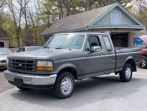 1992 Ford F-150 Custom Ext Cab Short Bed 2WD 75k Miles - cars & for sale in East Derry, NH