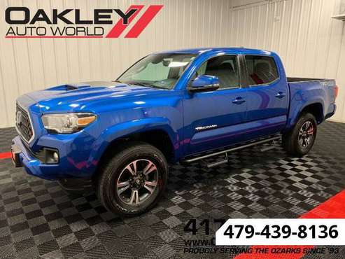 Toyota Tacoma 4WD Double Cab V6, only 36k miles! for sale in Branson West, MO