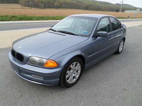 2000 BMW 3 SERIES - In excellent condition - - by for sale in Stewartsville, PA