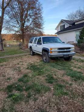 1998 Chevrolet Suburban 2500 - cars & trucks - by owner - vehicle... for sale in Blountville, TN