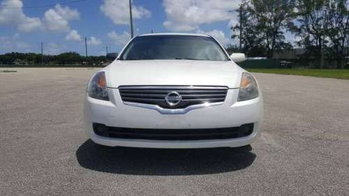 Hard to Find, Nice 2008 Nissan Altima best for school and work purpose for sale in U.S.