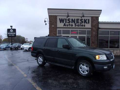 2004 FORD EXPEDITION XLT (4WD) (WISNESKI AUTO) - cars & trucks - by... for sale in Green Bay, WI