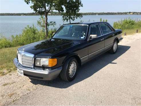 1991 Mercedes-Benz 300SD for sale in Cadillac, MI
