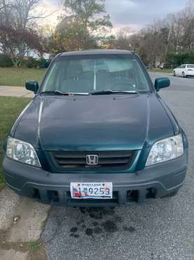 Selling Honda 1998 CR-V - cars & trucks - by owner - vehicle... for sale in Gaithersburg, District Of Columbia