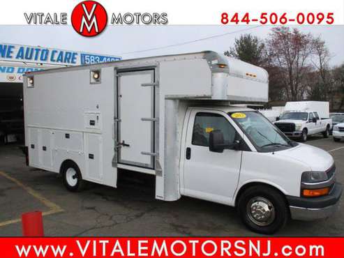 2013 Chevrolet Express Commercial Cutaway 4500 CARPET CLEANING for sale in south amboy, WV