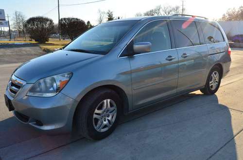 2007 Honda Odyssey EX-L - Spacious, Loaded - cars & trucks - by... for sale in Elmhurst, IL