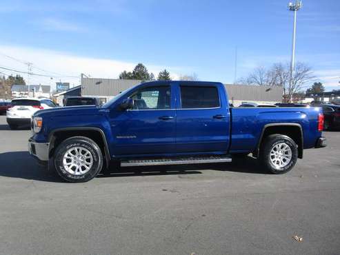 2014 GMC SIERRA SLE CREW CAB-CLEAN CAR FAX-ONE OWNER-BACK UP CAMERA... for sale in Moosic, PA