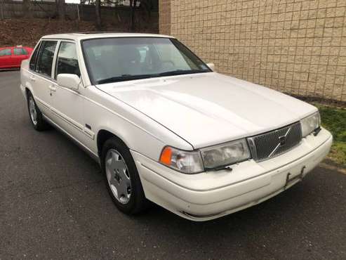 1997 VOLVO 960 GREAT CONDITION - RARE - - by dealer for sale in Philadelphia, PA