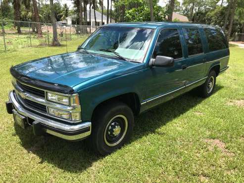 1994 Chevy/GMC Suburban 2500 Diesel 6.5 - cars & trucks - by owner -... for sale in Naples, FL
