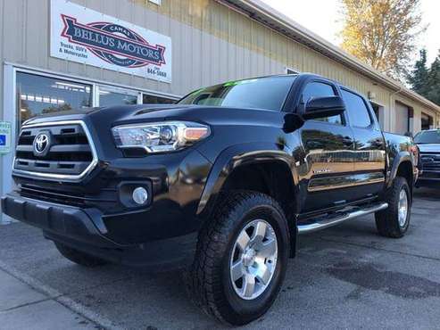 2017 Toyota Tacoma 4WD SR5 V6 4x4 4dr Double Cab 5.0 ft SB Pickup... for sale in Camas, OR