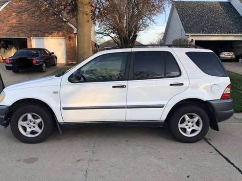 1999 Mercedes ML320 - cars & trucks - by owner - vehicle automotive... for sale in Salina, KS