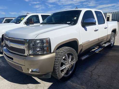 *LOW MILES* 2013 CHEVY SILVERADO 1500 LT 4X4 SOUTHERN COMFORT... for sale in Norman, KS