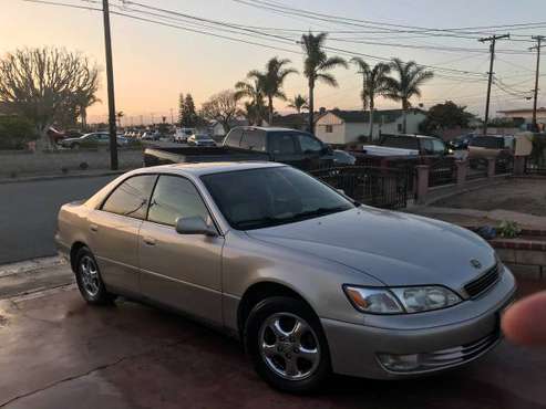 1998 Lexus ES300 Loaded Luxury Model Just Smoged/Passed - cars & for sale in Oxnard, CA