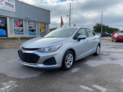 2019 Cruze LS +++ super nice car +++ guaranteed financing - cars &... for sale in Lowell, AR