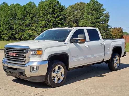 2016 GMC 2500 Crew Cab 4x4 6.6 Turbo Diesel - cars & trucks - by... for sale in Tyler, TX