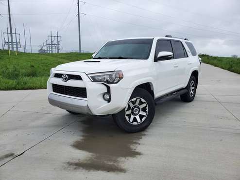2017 Toyota 4runner - - by dealer - vehicle automotive for sale in Tahlequah, OK