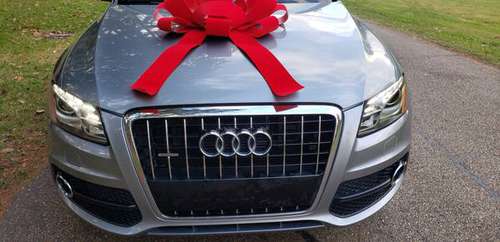 2011 Audi Q5 S-Line AWD* Mint Condition - cars & trucks - by owner -... for sale in Baton Rouge , LA