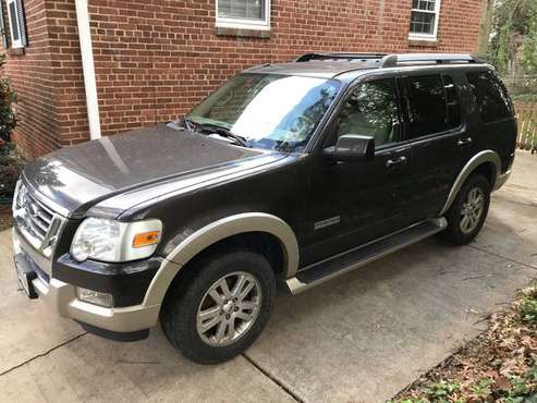 2007 Ford Explorer Eddie Bauer 4WD - cars & trucks - by owner -... for sale in Falls Church, District Of Columbia