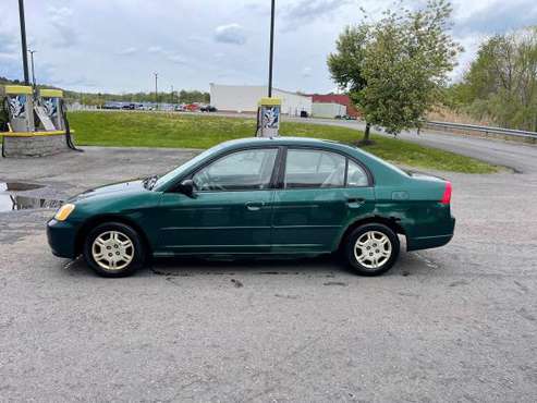 2002 Honda Civic LX ! ONLY 2 ONWERS, ALL SERVICE RECORDS INCLUDED! for sale in Syracuse, NY