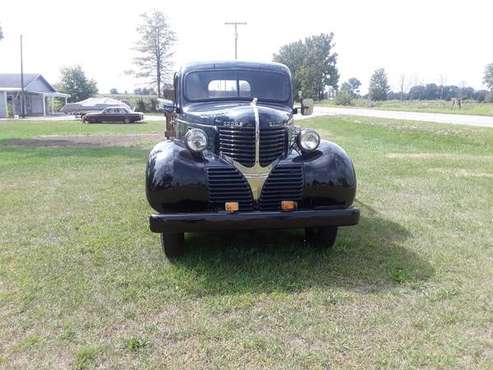 1939 Dodge Stake Bed T-Series Dually for sale in Knox, IL