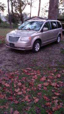 2008 Chrysler Town & Country - cars & trucks - by owner - vehicle... for sale in Wallace, NC