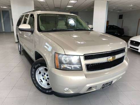 2007 Chevrolet Suburban LT 1500 - - by dealer for sale in Springfield, IL
