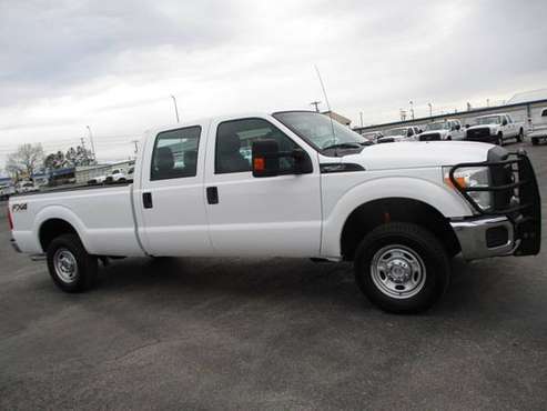 2015 Ford F250 XL Fx4 Crew Cab 4wd Super Duty Long Bed - cars & for sale in Lawrenceburg, AL